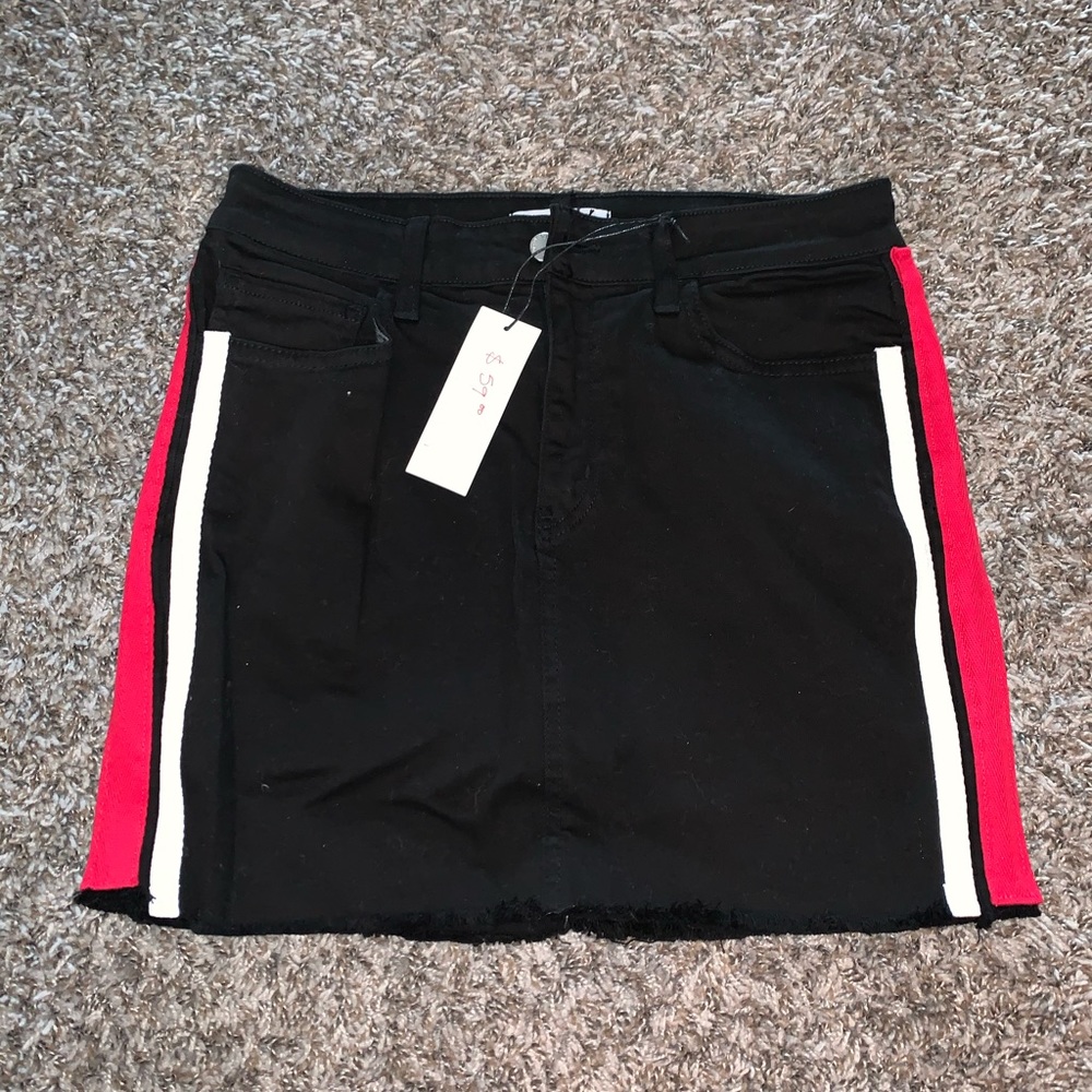 Black high waisted Skirt